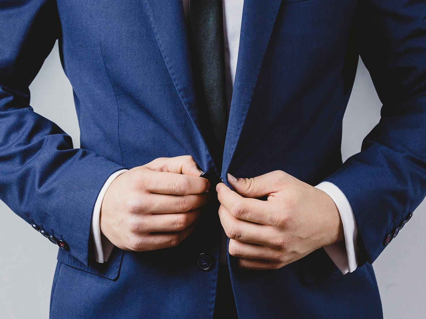 法律顧問律師費一年多少？規(guī)模、經驗、服務內容決定